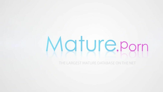 MATURE - Young And Old Lesbian Get It In The Living Room