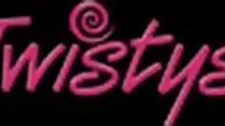 Twistys - Grinding With Brooklyn