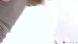 Lesbea - Eufrat Mai, Lucy Bell