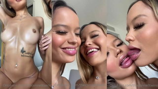 The Connell Twins Make Out With Each Other