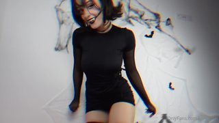 Love Lilah's Dildo Play As Mavis