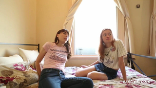 Look Through The Model Book - Alexandra & Laney Day - Ersties