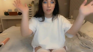 Mini Loona Nude In Her Room Fuck's Dildo Machine