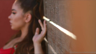 Ginebra Bellucci Masturbating In The Garden