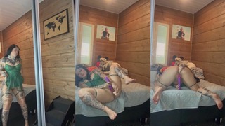 Ellulellu Tattooed Girl Masturbating