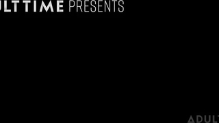 The Spare Room - TrueLesbian