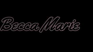 Becca Marie Dildo Fucks Her Cunt With A Drawer