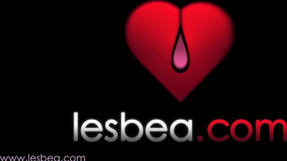 Let It Flow - Lesbea