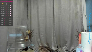 Diamond_Jo Squirts On A Livestream
