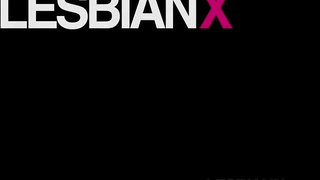 Juicy Blondes In Hot Pink - LESBIANX
