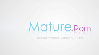 MATURE - Hot Lesbian Alex Gets Great Cunnilingus From Her Girlfriend