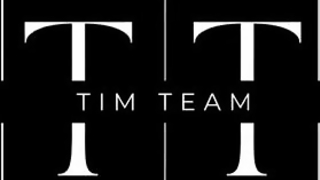 Two Hot Lesbians Licking Session On The Bed