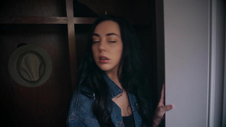 AllHerLuv - The Wrong Way