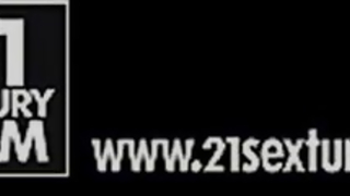 LezCuties - Pin Up Picnic