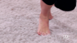 HotLegsAndFeet - Eva Parcker And Abbie Cat