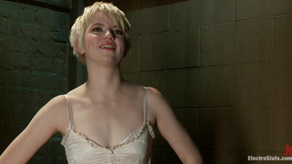 ElectroSluts - Bobbi Starr & Alani Pi