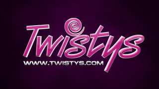 Twistys - Walk In Nudes