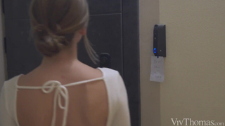 VivThomas - Valeria Mint - Seductive Roses