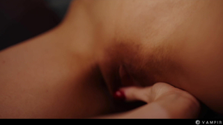 VAMPIRED - Emiri Momota - Tourist Trap