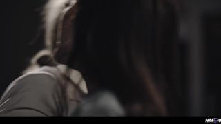 PARASITED - Vanna Bardot - Peculiar Gifts