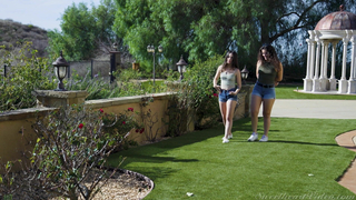 Sweetheart Video - The Art Of Kissing 4: Steamy Lesbian Kisses