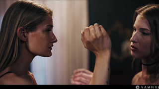 VAMPIRED - Octavia Red - Hunters