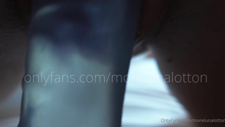 Luna Lotton Fucking Zoe Rhode With a Double Ended Dildo