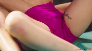 Chiara Chianti, Isabella Nice - Friends To Lovers Yoga Class - SheSeducedMe