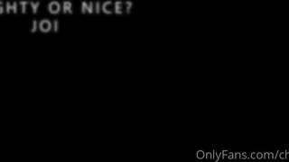 Chloe Wildd Nude In A Room Masturbates On A Christmas JOI