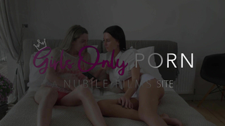 Simon Kitty - Taking Pictures And My Body - Girls Only Porn